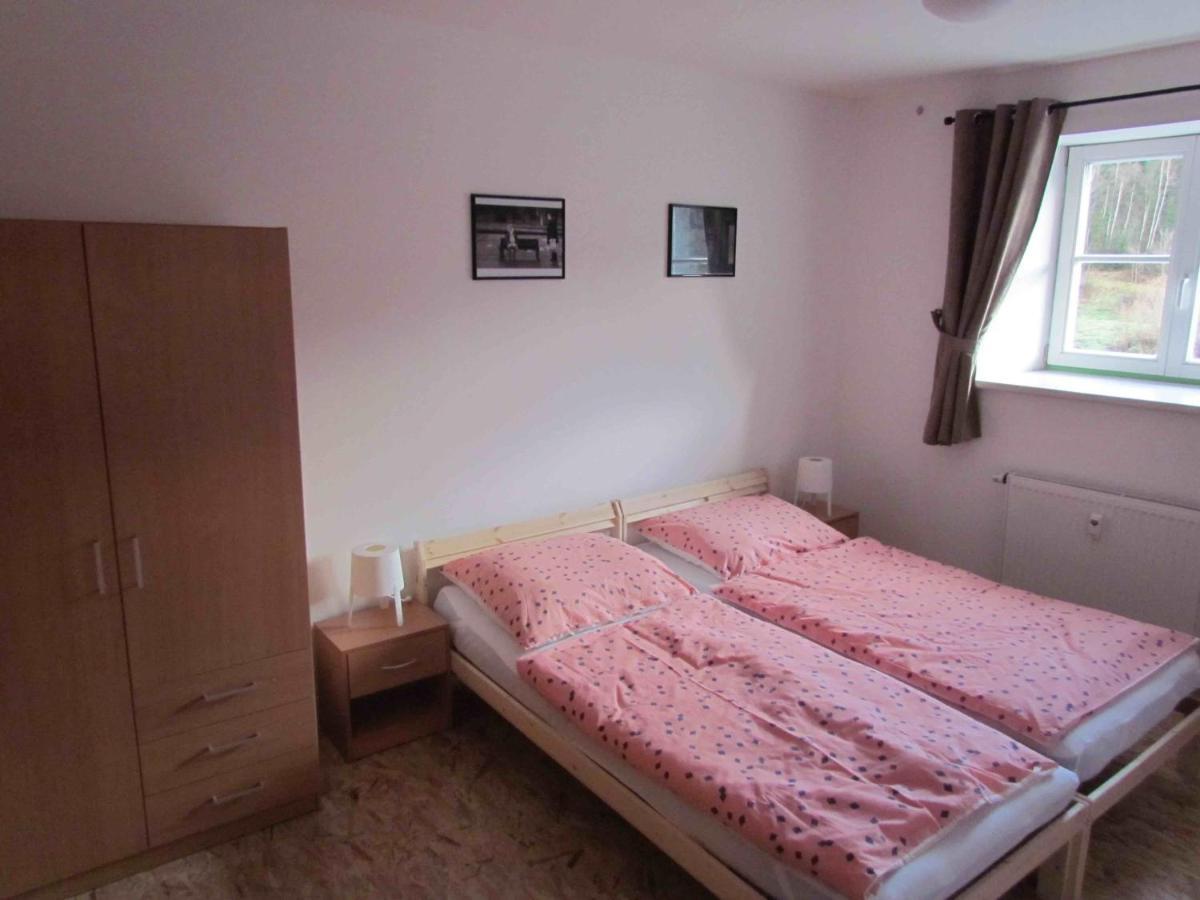 Dopravna Alzbetin Aparthotel Zelezna Ruda Exterior photo